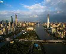 广州队球迷与成都谢菲联球迷冲突